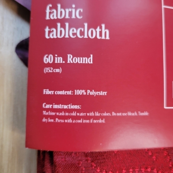 Red or Ivory Poinsettia 60" Round Tablecloths - Picture 9 of 11